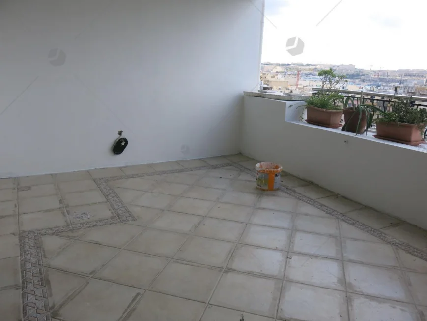 Flats Msida P000201143