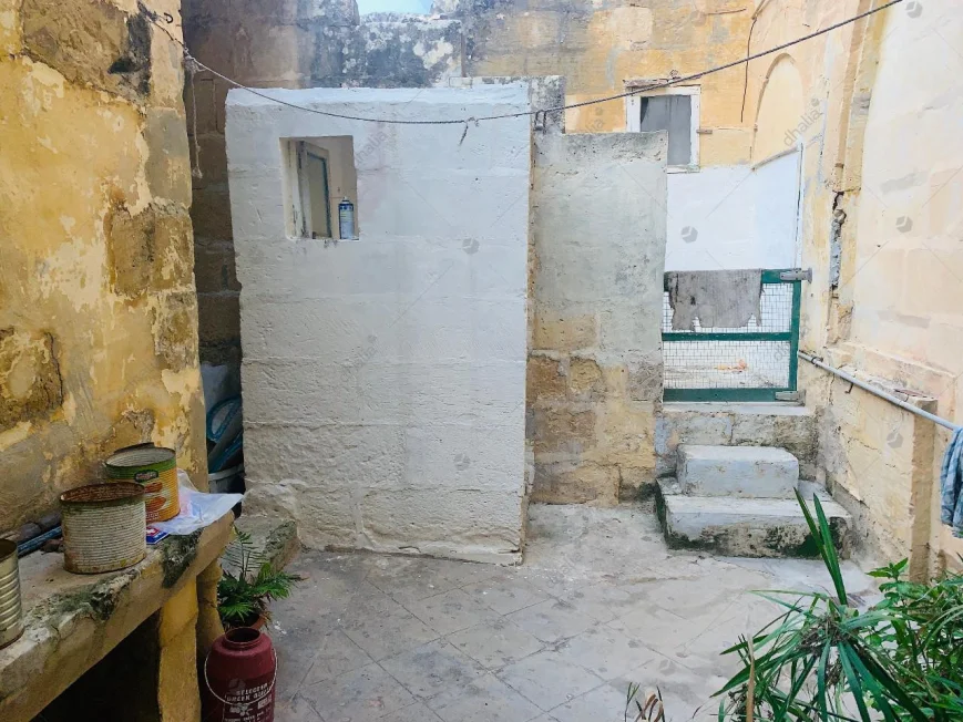 Farmhouse Gozo Ix-Xewkija P000218264