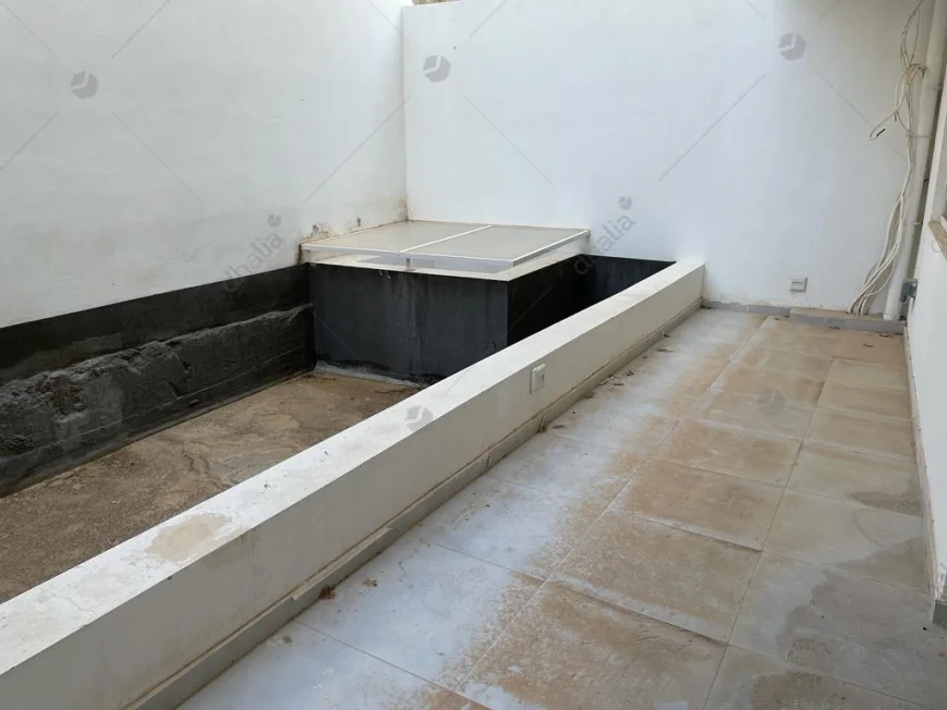 Gr Floor Maisonette Mensija P000235672