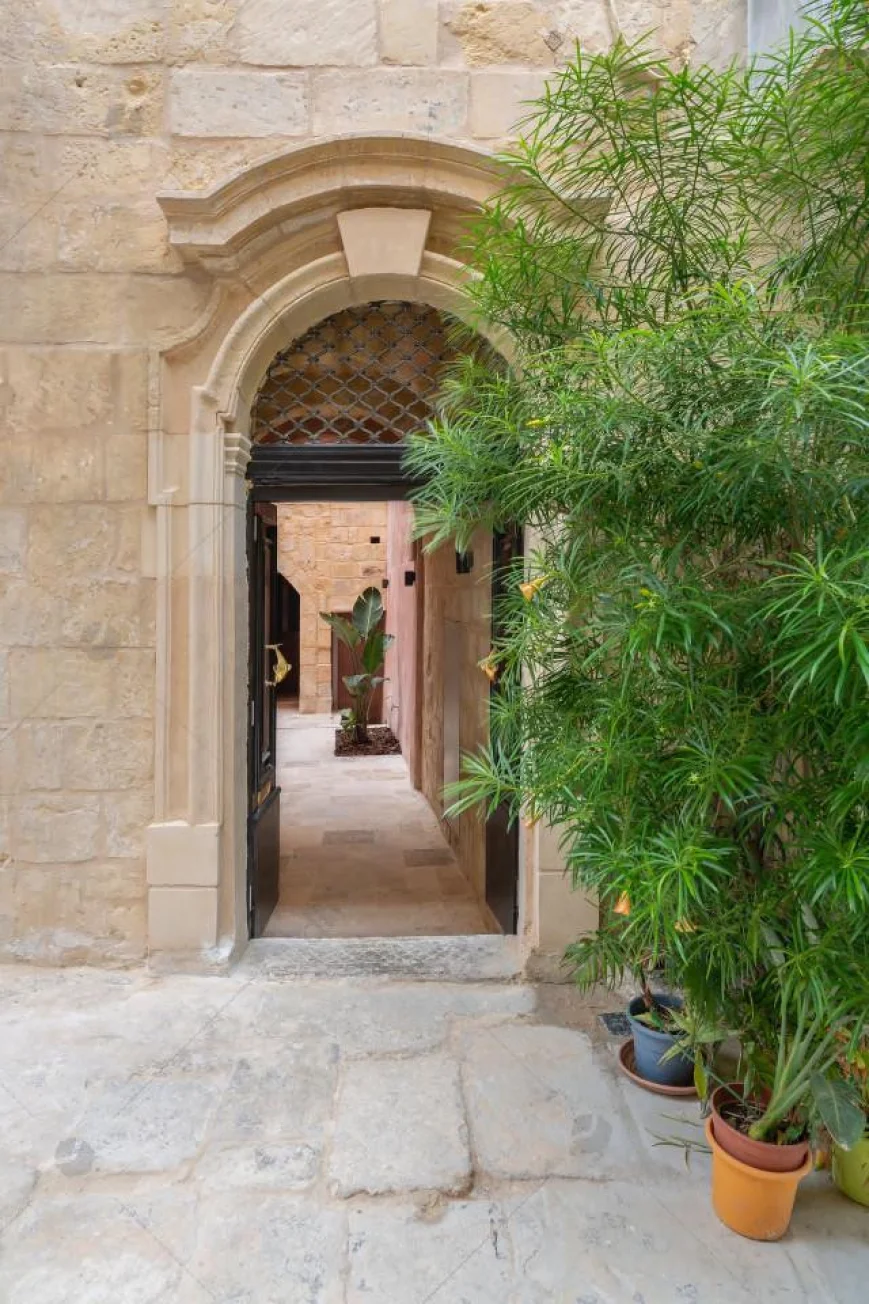 House of Character Senglea P000236657