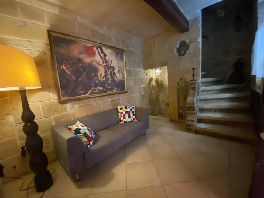 Duplex Maisonette Valletta P000239188