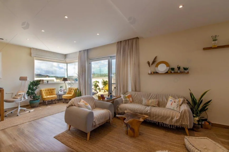 Penthouse Mosta P000240326