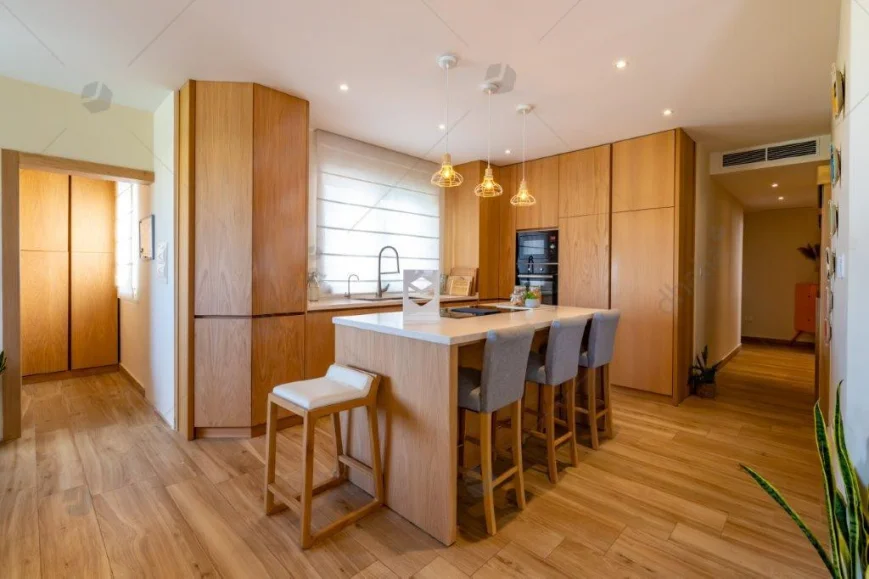 Penthouse Mosta P000240326
