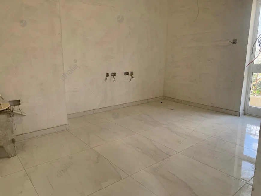 Duplex Maisonette St Julians P000240440
