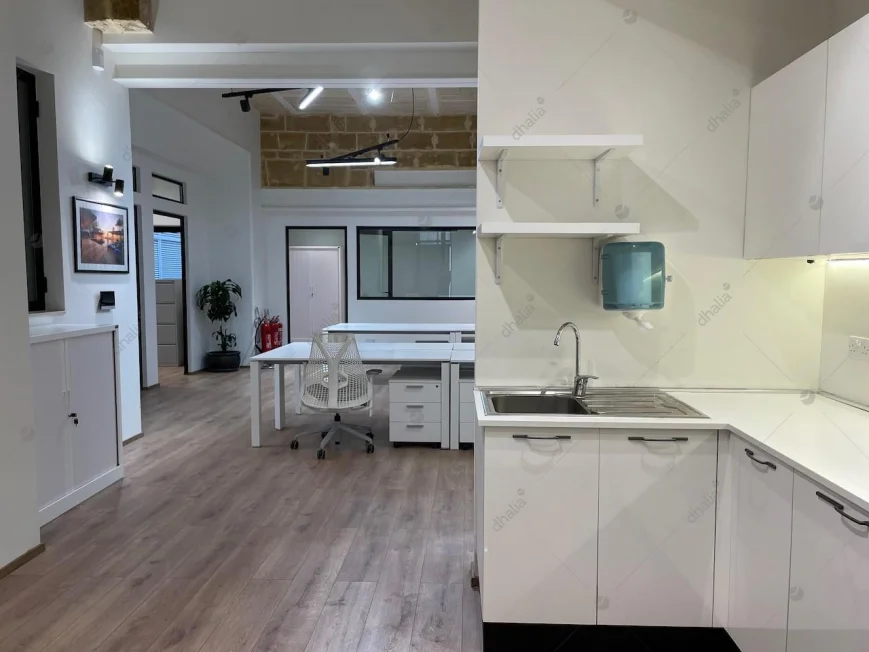 Office Valletta P000242137