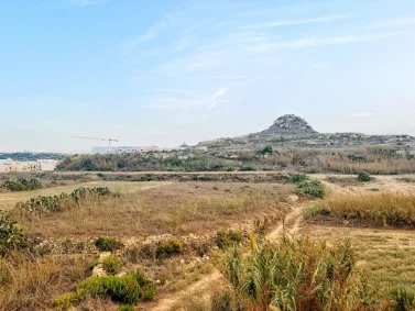 Gozo Marsalforn Flats P000243048